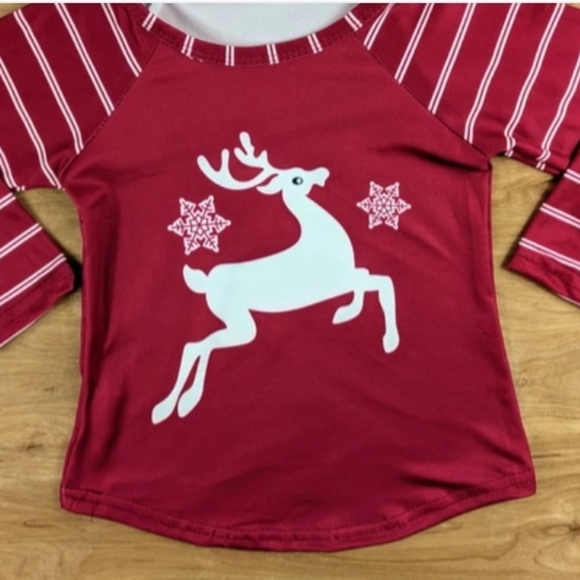 Boutique Red White Reindeer Raglan Shirt NEW 6XL 14/16 - Picture 3 of 3